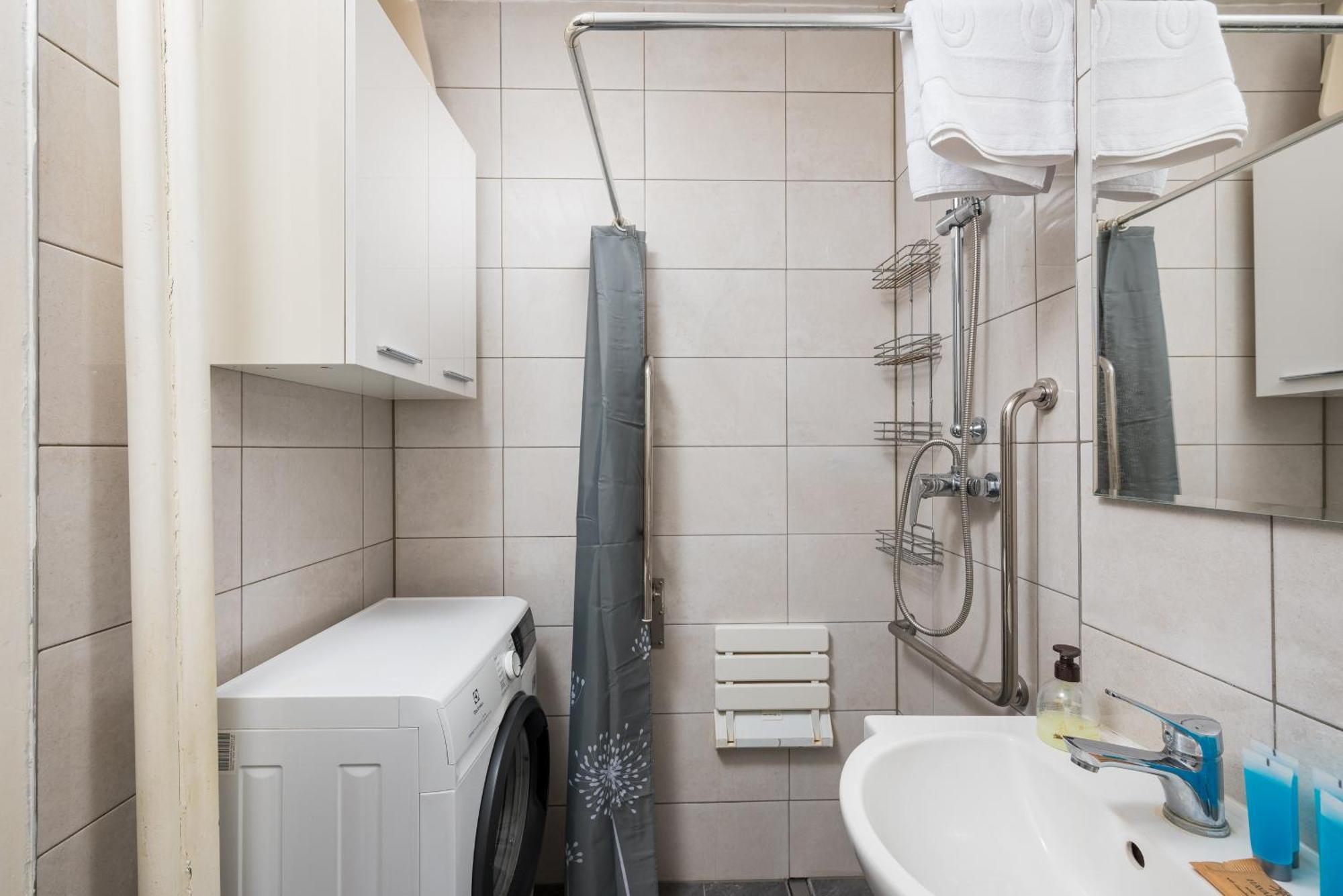 Wola Mila Standard