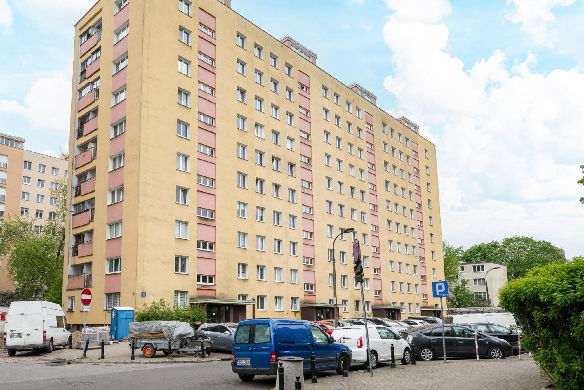 Apartment Wola Mila Standard Warsaw